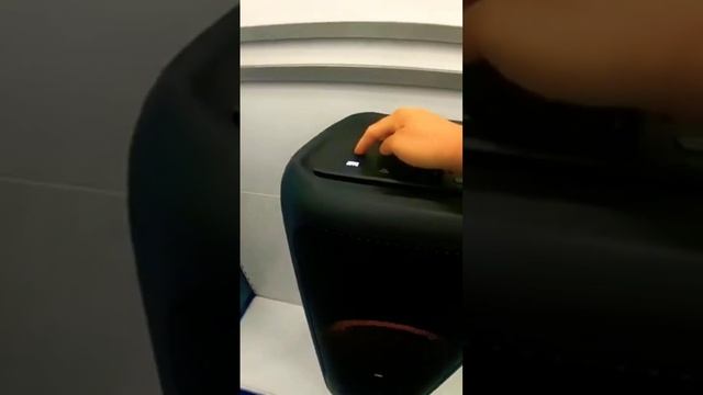 JBL PARTYBOX 1000 HIGH POWER BASS INSIDE SHOP смотреть онлайн