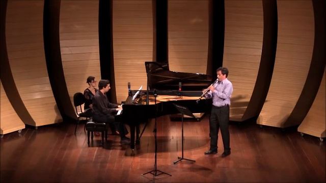 Sonata para clarinete (C. Guastavino) 3er movimiento смотреть онлайн