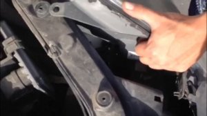 Как снять фару с Forda Fiesta MK5