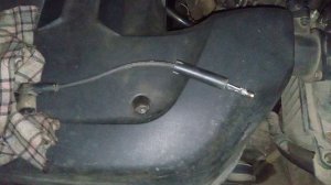 НИВА ШЕВРОЛЕ ДЕРГАЕТСЯ НА ХОДУ. ИЩЕМ ПРИЧИНУ.РЕМОНТ.ОКАЗАЛОСЬ ВСЕ ЛЕГКО И ПРОСТО.