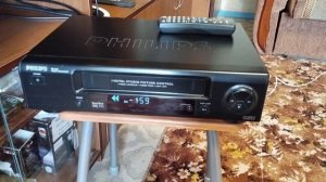 Видеомагнитофон Philips VR 410 - звук идёт, а изображения нет.