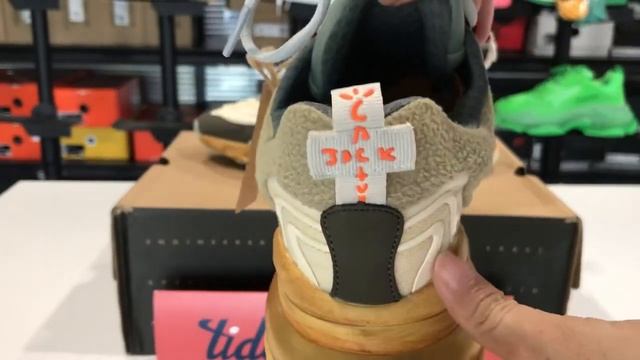 NIKE AIR MAX 270 REACT TRAVIS SCOTT - CT2864-200 смотреть онлайн
