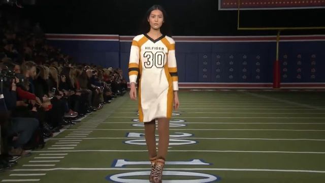 Коллекция одежды Tommy Hilfiger осень-зима 2015-2016 смотреть онлайн