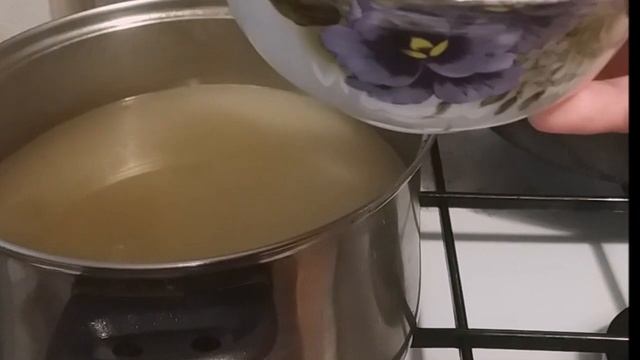 Обед холостяка. Суп с копченными ребрами. смотреть онлайн