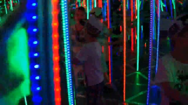 VLOGG №2! музей иллюзий на ВДНХ! смотреть онлайн