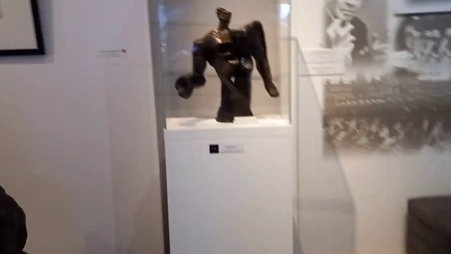 Екатеринбург. Музей Эрнста Неизвестного. часть 1 смотреть онлайн