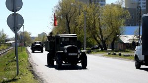 ЗиС-5, Studebaker US6 (ЗиЛ-157) и ГАЗ-40 (БТР-40)
