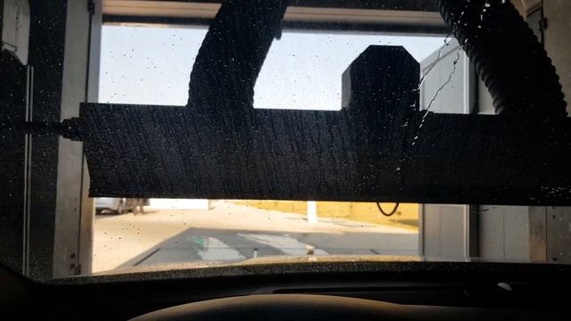 АВТОМОЙКА В ЮЖНОЙ КОРЕЕ смотреть онлайн