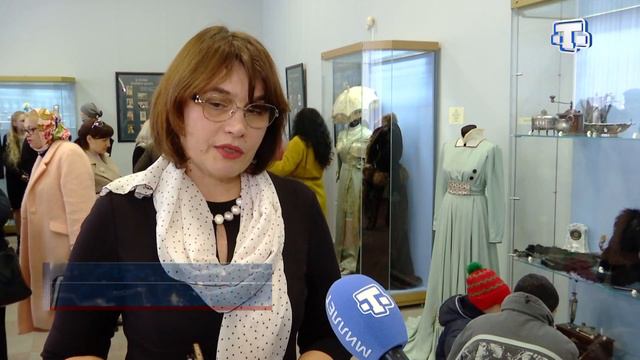 «Мир женщины» выставка в Алупкинском дворцово парковом музее заповеднике смотреть онлайн