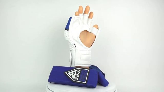Перчатки для ММА RDX Grappling Gloves Rex T7 Blue смотреть онлайн