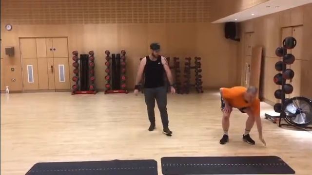 PT Dean teaches Lazza the "Stepper" Exercise - August 2017 смотреть онлайн