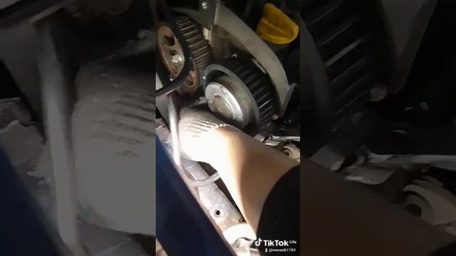 Reno Fluence, обрыв ремня ГРМ смотреть онлайн