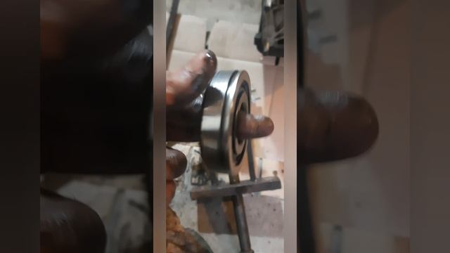 Замена подшипника первичного вала Ваз 2121, 2101,2107,без разборки КПП.