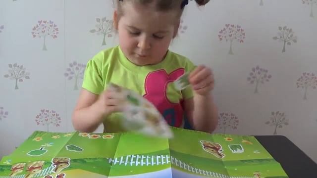 ♥Открываем коробку с пасхальным зайкой. Украшаем пасхальный постер! смотреть онлайн