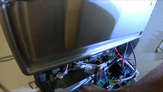 Bosch Tankless Control Board Change Out смотреть онлайн
