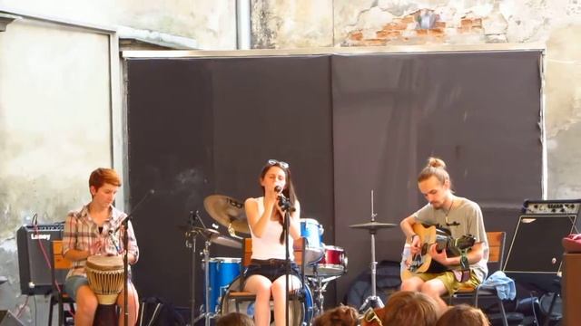 один в каное смотреть онлайн