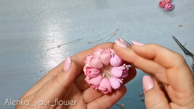 Цветочные🧁 Пироженки на резиночках.Цветочки малютки из фоамирана. смотреть онлайн
