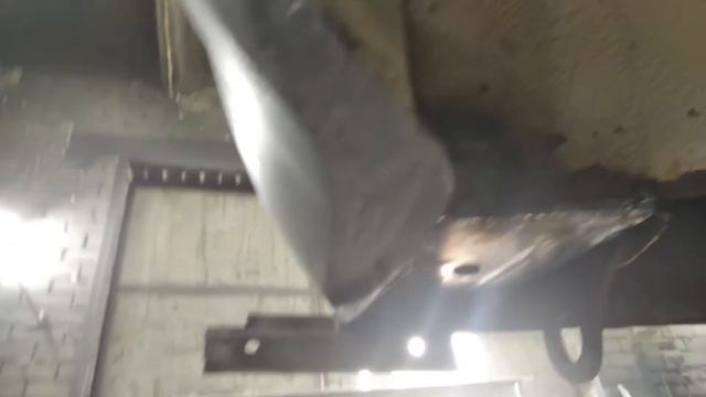 Из бежевого акрила в серый Раптор. смотреть онлайн