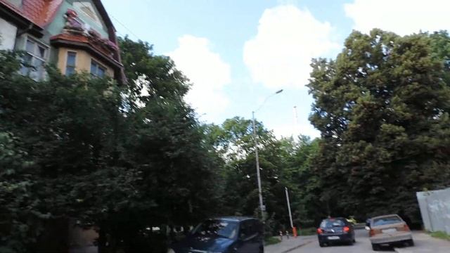 Улица Римского-Корсакова. Симпатичные домики. Калининград смотреть онлайн