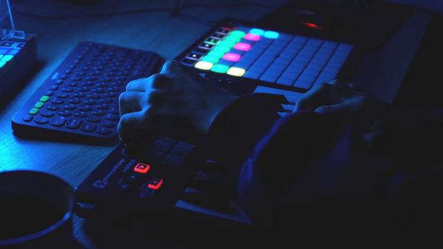 Background music to do homework to / Launchkey Mini, Launchpad X смотреть онлайн