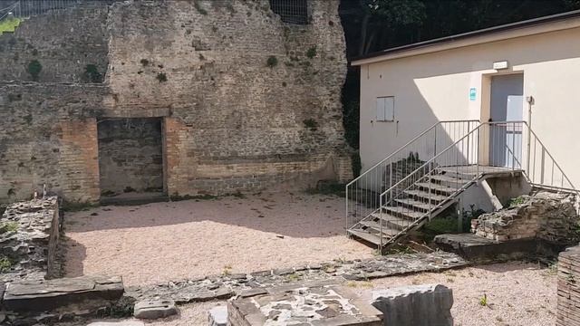 TRIESTE смотреть онлайн