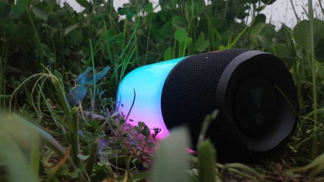 Jbl Pulse 3 nature Bass test *100? смотреть онлайн