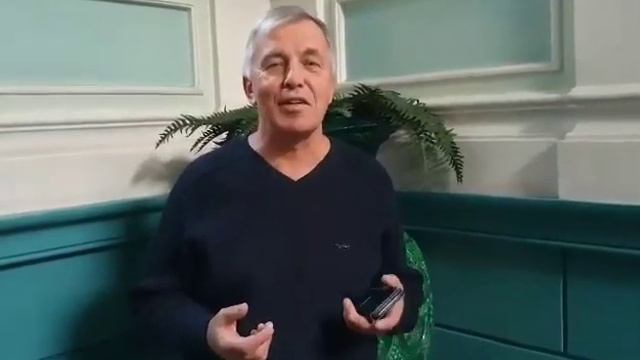 СЕРГЕЙ КРИВОНОС (ЛУГАНСКАЯ ОБЛ., УКРАИНА). А МАЛЬЧИШКЕ СНИЛОСЬ, БУДТО КОНИ ЦОКАЛИ У ОКОН ДО УТРА! смотреть онлайн