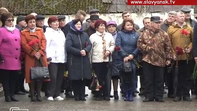 Памятный знак в честь сотрудников ОВД, погибших при исполнении служебного долга смотреть онлайн