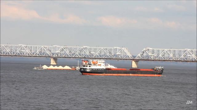 Сухогрузы Гранд и Окский 11 в Ульяновске 5 07 2018г смотреть онлайн