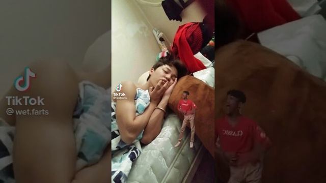 выглядит как бойфренд материал смотреть онлайн