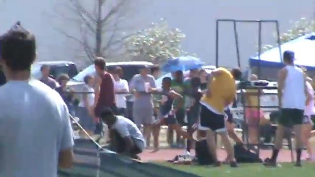 Bison Invitational Men 800 3 смотреть онлайн