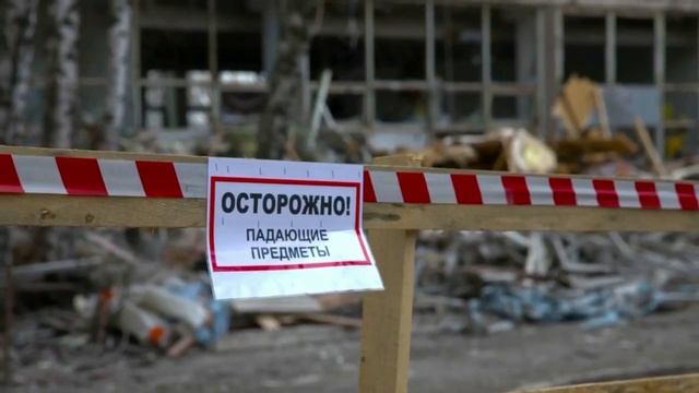 В Мариуполе продолжается восстановление кампуса Приазовского технического университета. смотреть онлайн