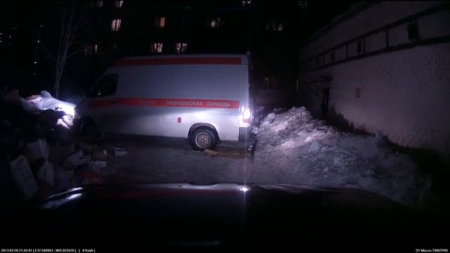 Дёргаем скорую на помойке смотреть онлайн