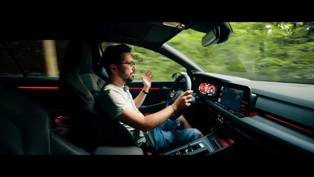VW GOLF 8 R (PREMIERĂ NAȚIONALĂ) vs HONDA CIVIC TYPE R ULTIMATE EDITION - 50.000 EURO BUCATA смотреть онлайн