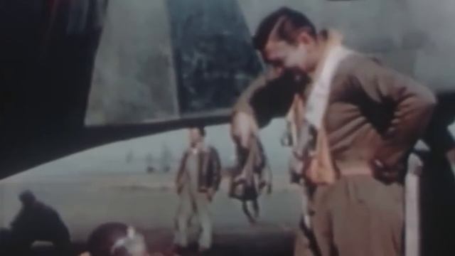 Why did Adolf Hitler Put a Bounty on this B-17 Gunner? смотреть онлайн