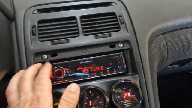 Nissan 300ZX Pioneer MVH-S520BT Ground Zero Radioactive Speakers,Sparewheel Subwoofer Hydrogen Amp смотреть онлайн