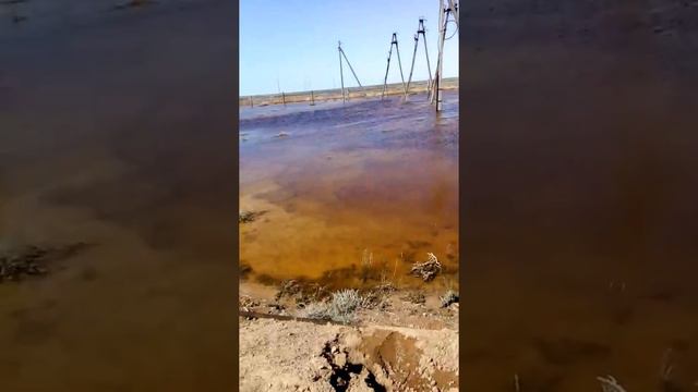 Насосная, качает на Саяк,а вот и паводок пришёл смотреть онлайн