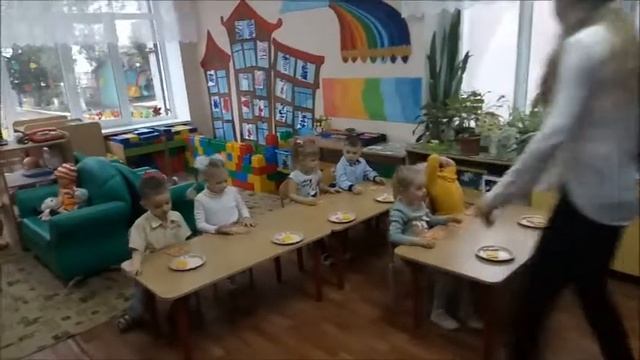 "В гости к кругу и квадрату" - НОД по математическому развитию во второй младшей группе смотреть онлайн