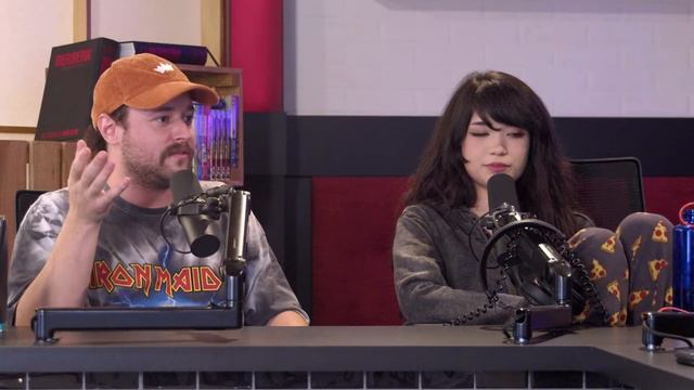 Emiru Disgusted By Rich... смотреть онлайн