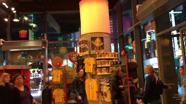 МАГАЗИНЫ ШОКОЛАДА HERSHEY'S И M&M'S В НЬЮ-ЙОРКЕ