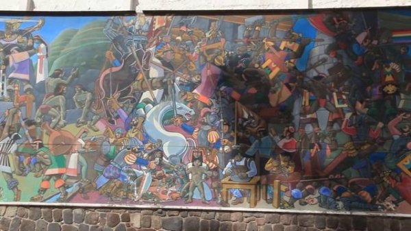 Куско (Перу) - история на стене / Peru History on the Wall in Cusco