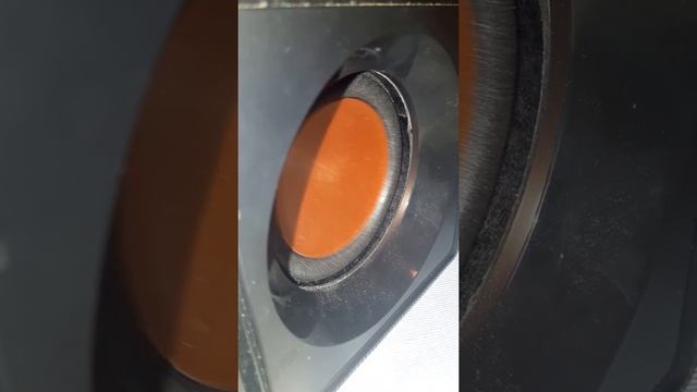 media tech boom box bass test #2 смотреть онлайн