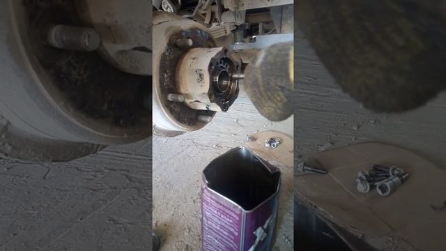 HYUNDAI Портер меняем задний мос пачивник смотреть онлайн