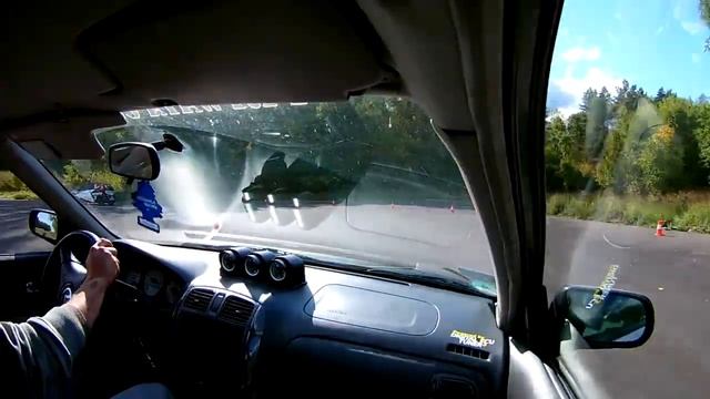 Track Day Makowice 2019 - Mazda 323F BJ Eaton M62 vs. Kia Picanto смотреть онлайн