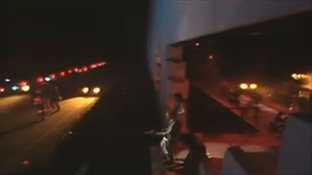 Roger Waters & Bryan Adams- Empty Spaces & Young Lust. смотреть онлайн