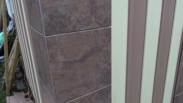 Внешняя отделка дома вертикальным виниловым сайдингом - мой выбор. смотреть онлайн