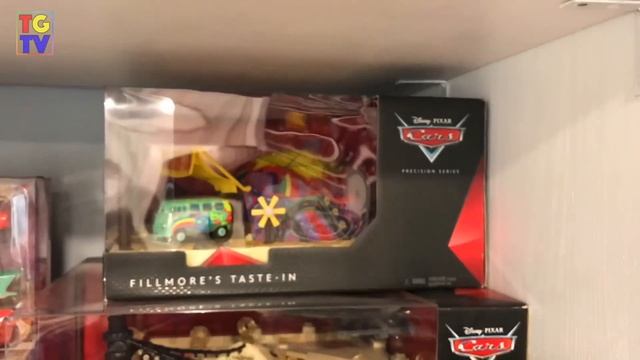 Disney Pixar Cars 3 Collection 1000+ Cars from Mattel & Disney смотреть онлайн