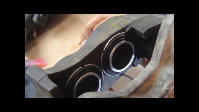 toyota land cruiser 90 brake pads & caliper's piston kit repairing смотреть онлайн