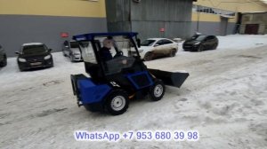 Самодельный минипогрузчик на гидроходу с кабиной. Новая модель.