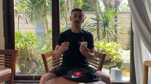 Поясная сумка на Бали: Что ношу внутри? смотреть онлайн